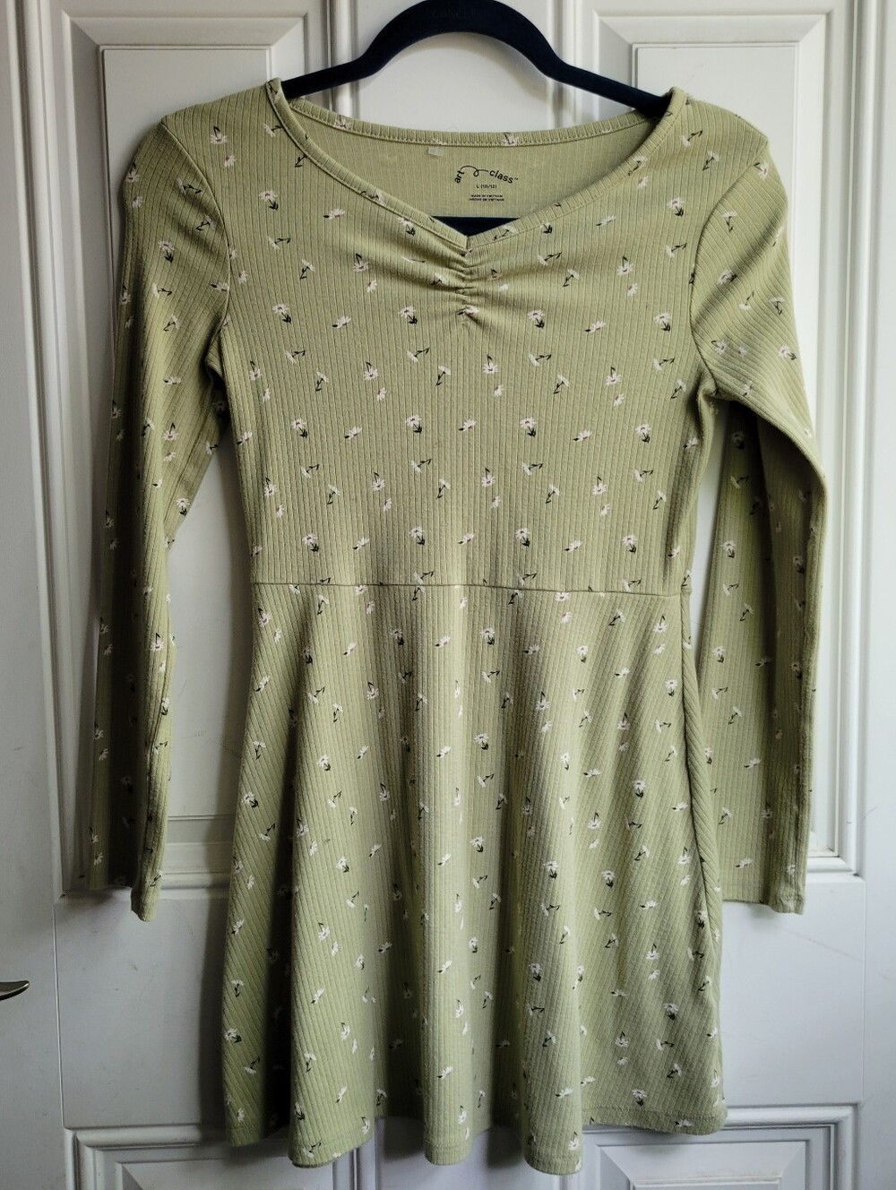 art class Olive Green Long-Sleeve Floral Fit & Flare Dress